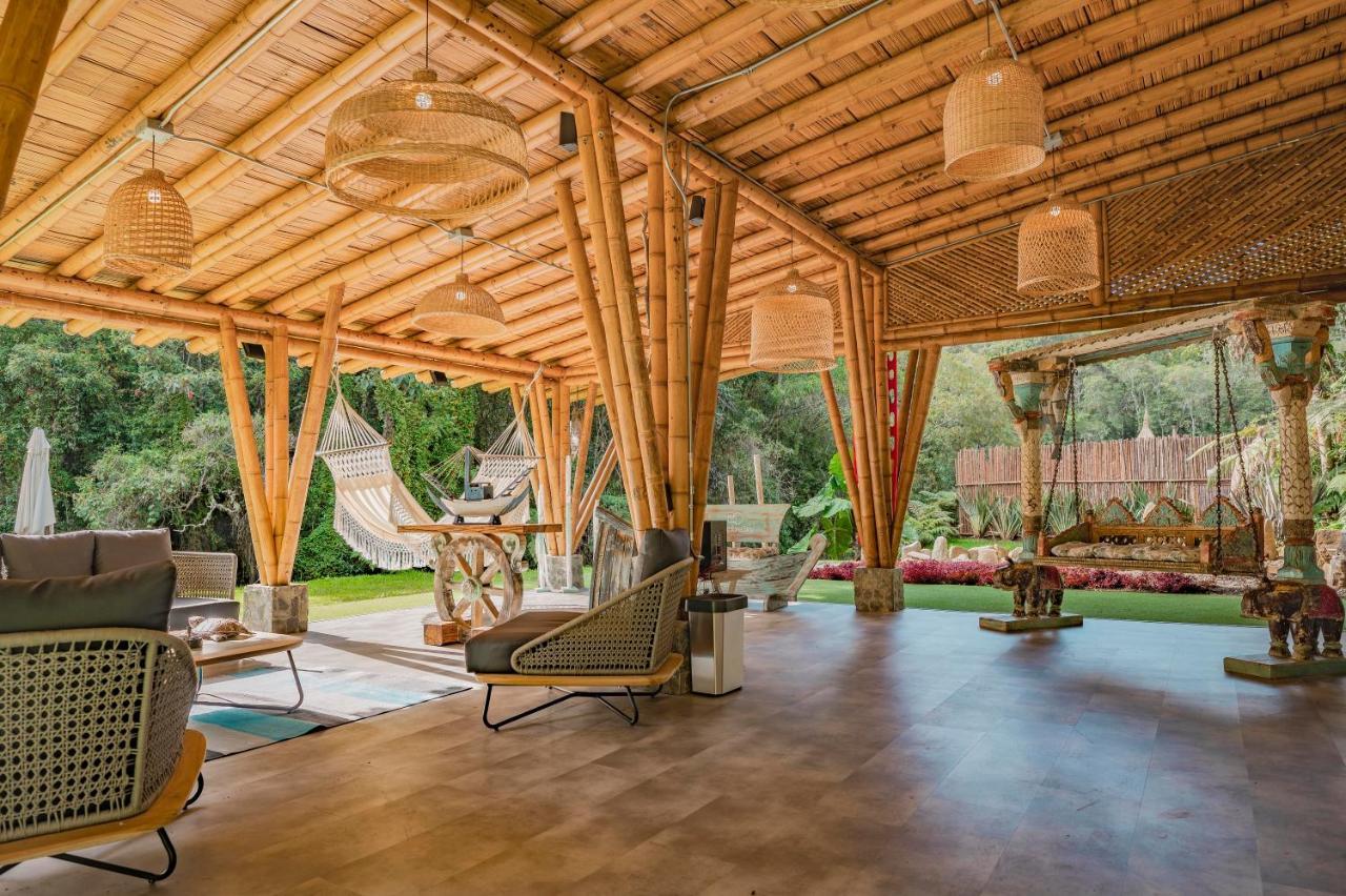 فندق Bubblesky Glamping 15 Min From Medellin ريونيغرو المظهر الخارجي الصورة