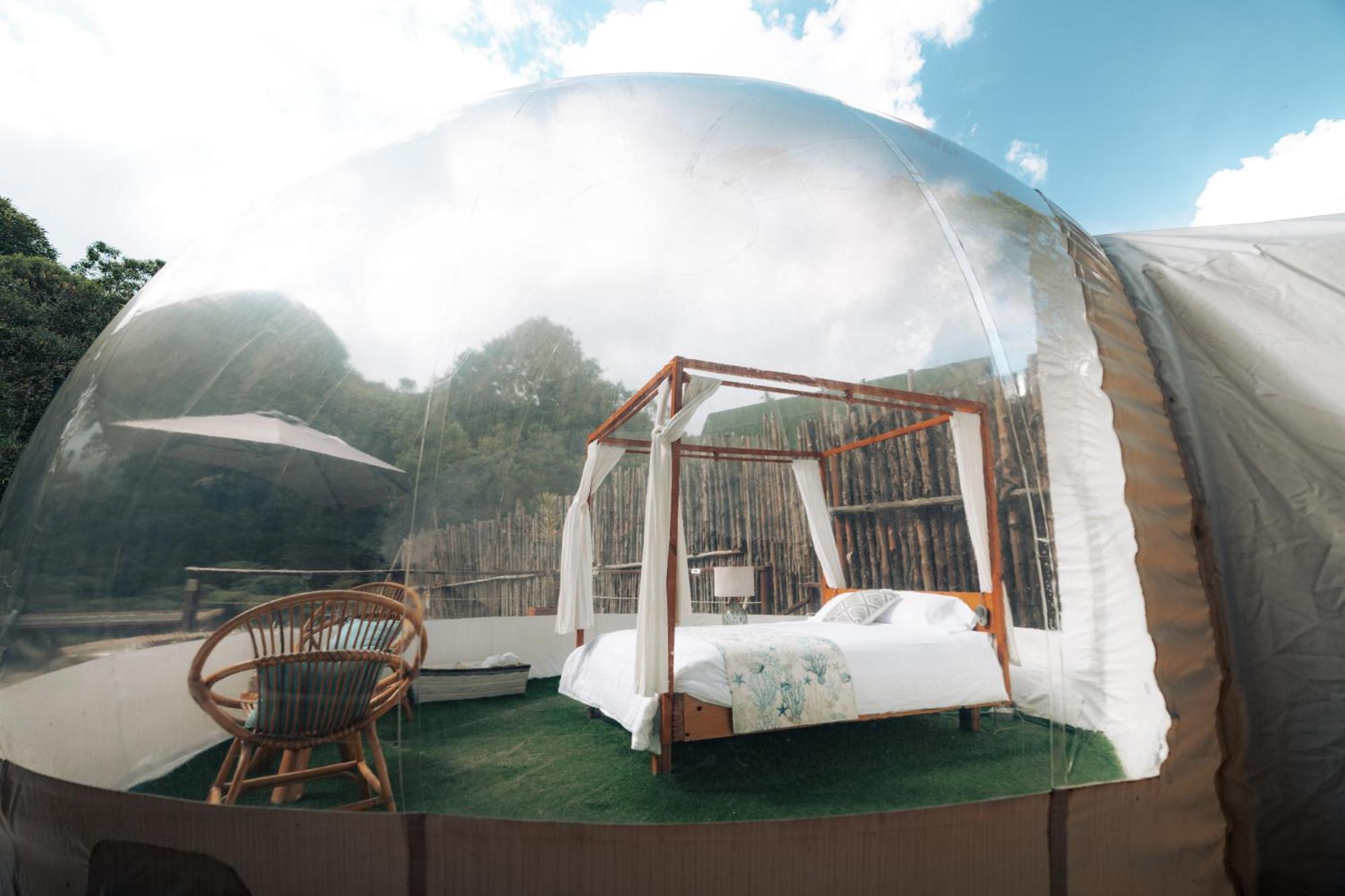 فندق Bubblesky Glamping 15 Min From Medellin ريونيغرو المظهر الخارجي الصورة