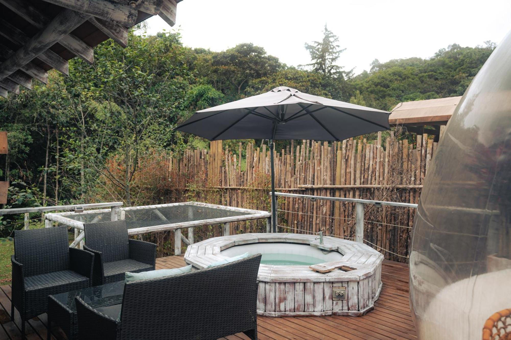 فندق Bubblesky Glamping 15 Min From Medellin ريونيغرو المظهر الخارجي الصورة